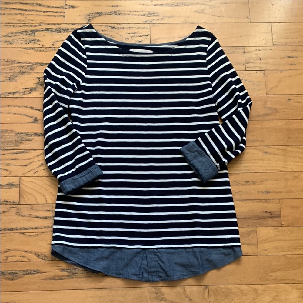 EUC LOFT Blue and White Tunic with Relaxed Style